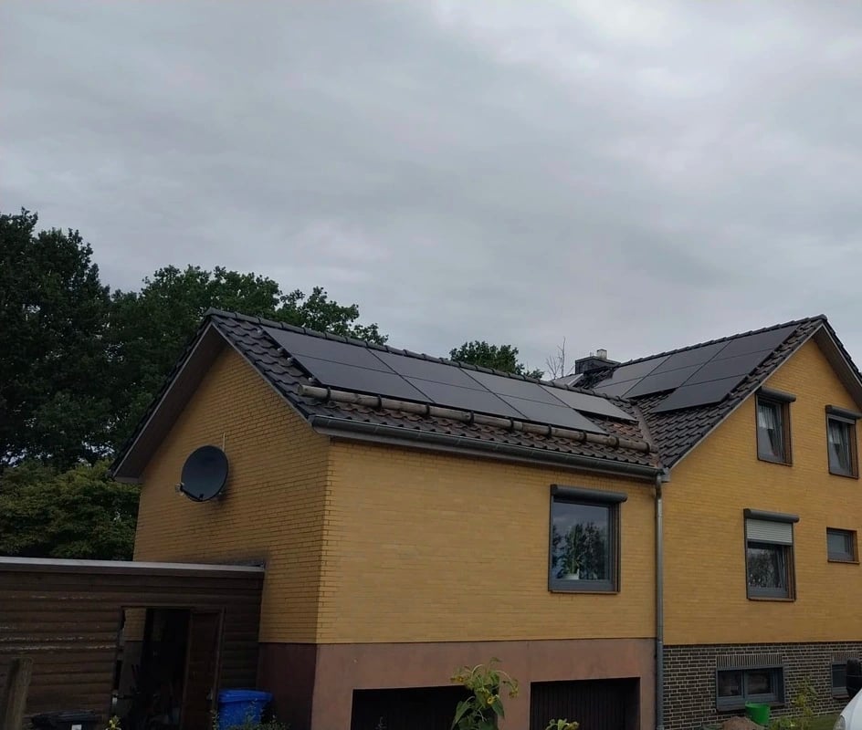 Referenz: Solaranlage auf Dachansicht